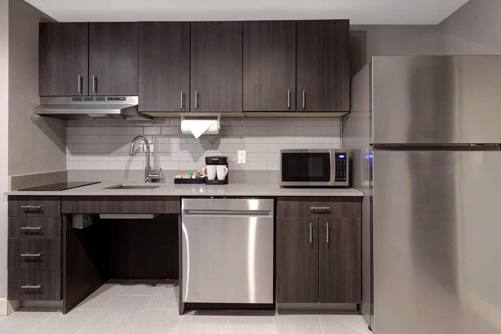 Homewood Suites By Hilton Oklahoma City Quail Springs Room photo
